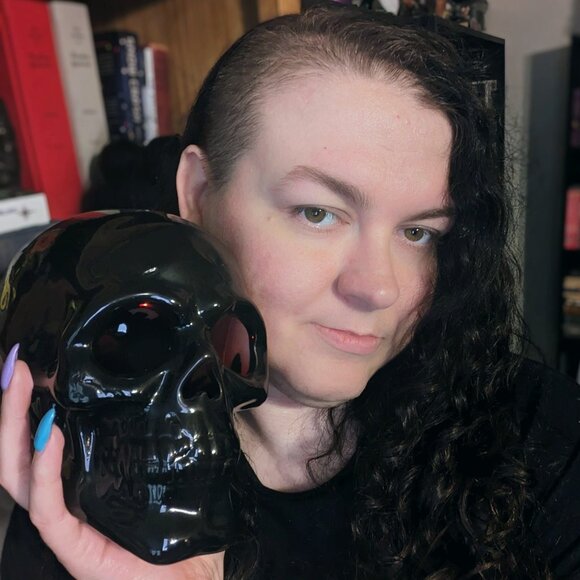 Meet your Posher, Grim - Picture 3 of 6